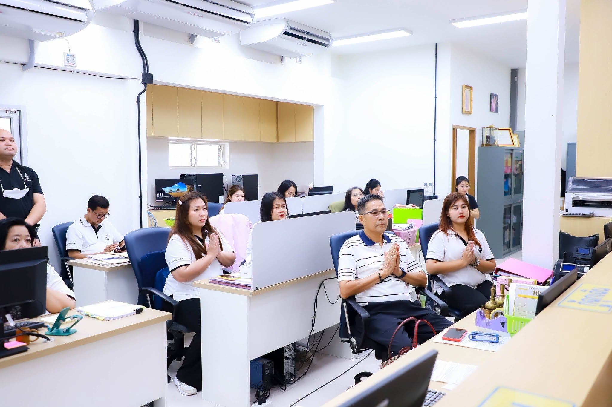 title - รองเลขาธิการ ส.ป.ก. ร่วมพิธีสักการะสิ่งศักดิ์สิทธิ์และพิธีสงฆ์ วันทำบุญสหกรณ์ออมทรัพย์สำนักงานการปฏิรูปที่ดินเพื่อเกษตรกรรม จำกัด เนื่องในโอกาสเปลี่ยนแปลงที่ตั้งสำนักงานแห่งใหม่ 